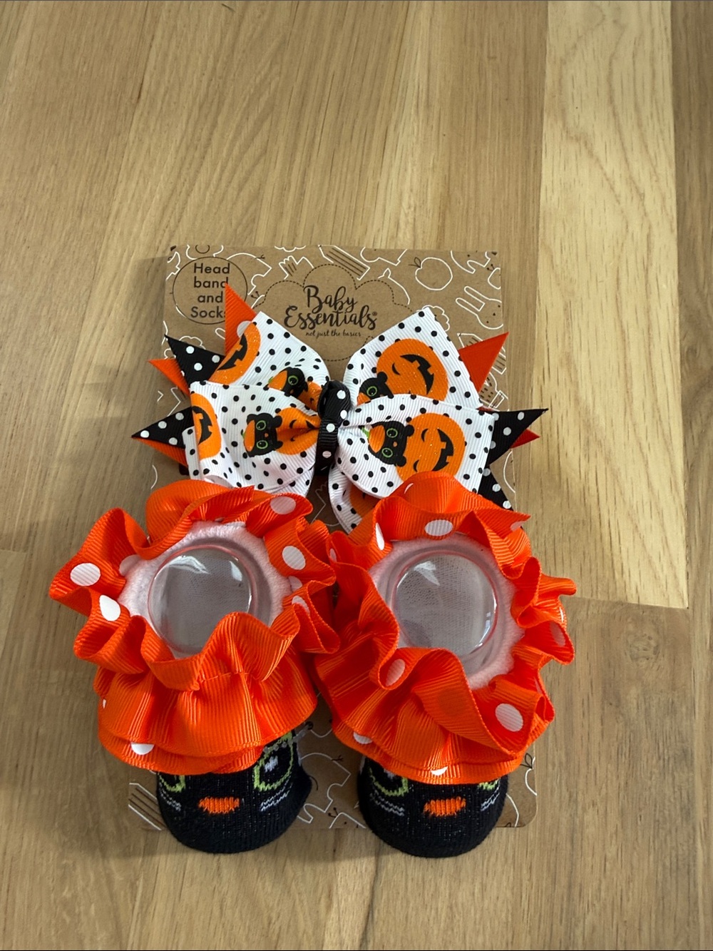 Baby Essentials Orange Halloween Ruffle Socks with Bow - Kids Shoes